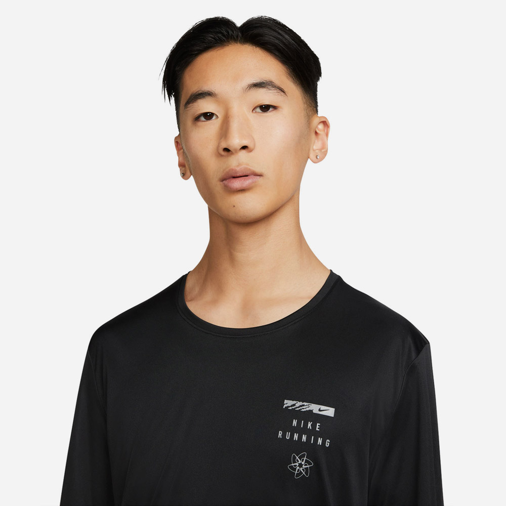 나이키 DM4712-010 드라이 핏 UV 런 디비전 마일러 GX