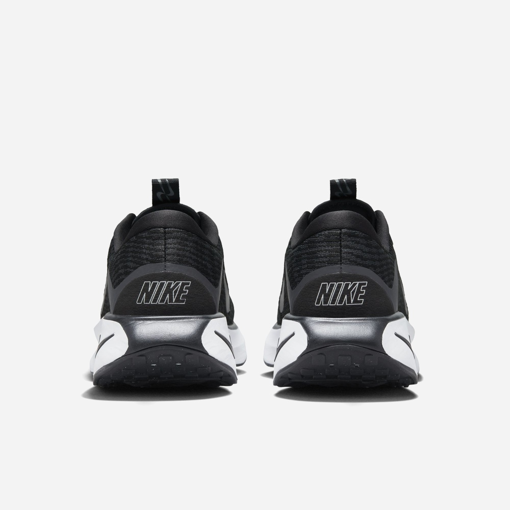 나이키 DV1237-001 모티바