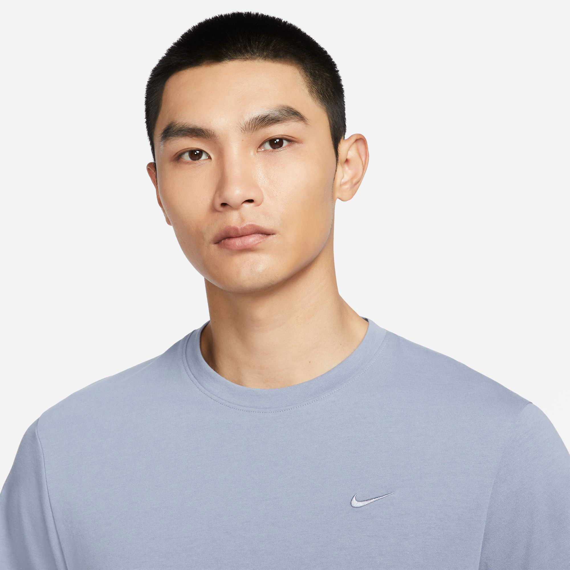 나이키 DV9832-493 에센셜 드라이핏 프라이머리 트레이닝 티셔츠