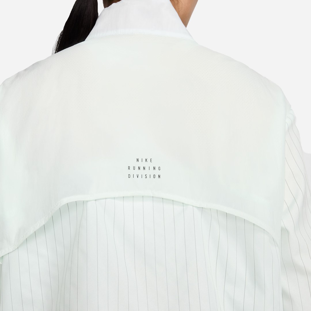 나이키 FN2720-394 우먼스 러닝 디비전 재킷