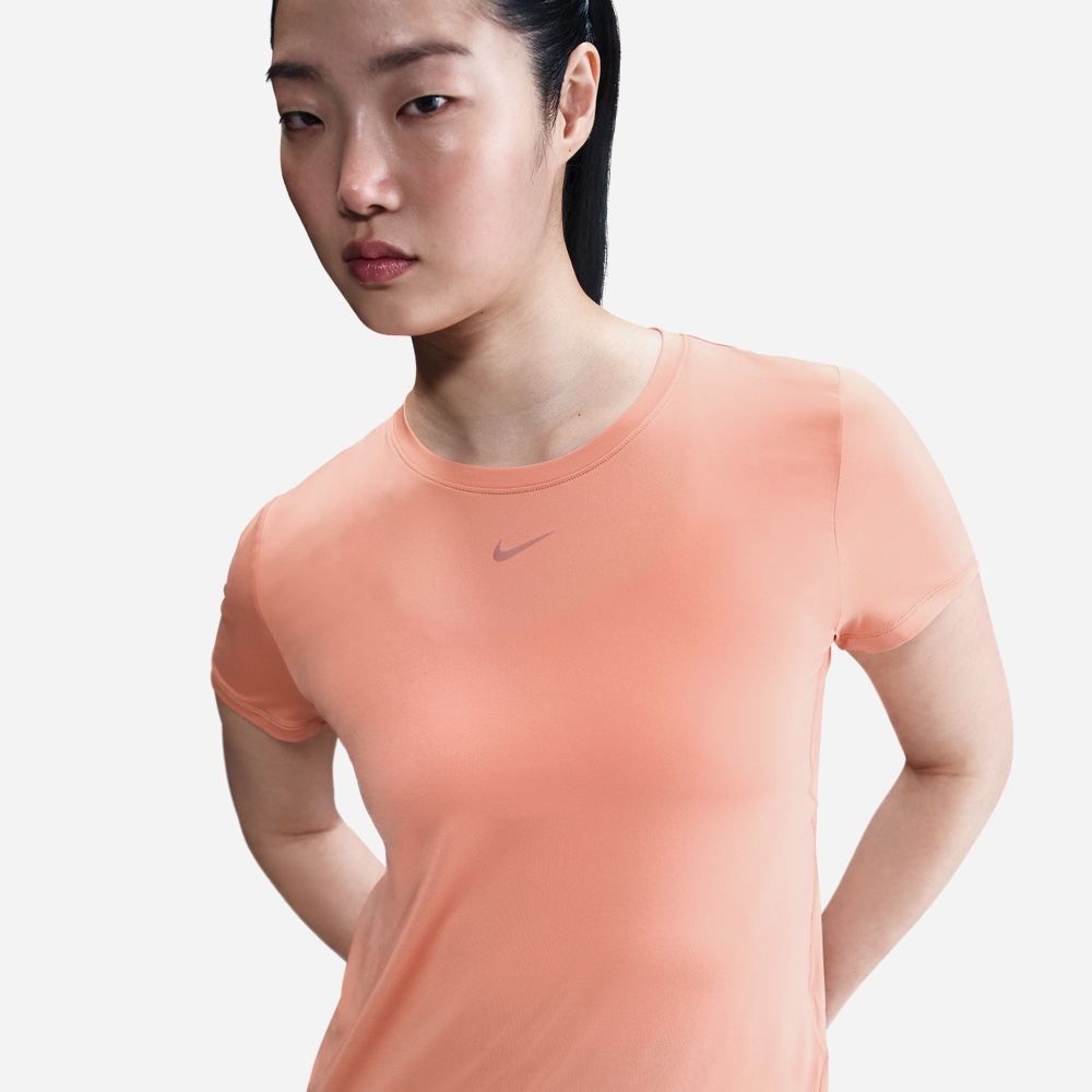 나이키 FN2799-844 우먼스 원 클래식 드라이 핏 반팔 티셔츠