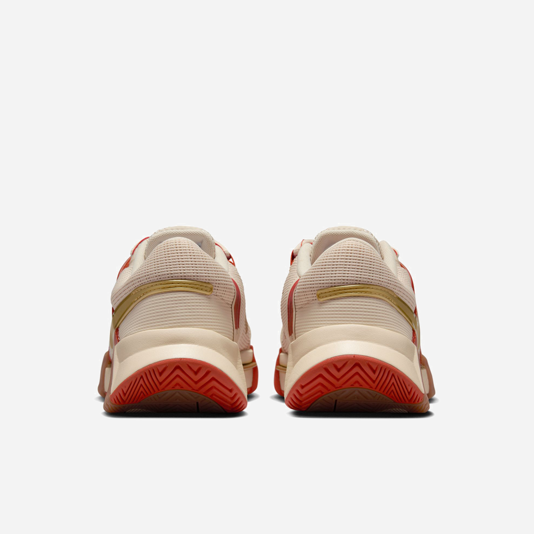 나이키 FQ3164-103 우먼스 GP 챌린지 1 프리미엄