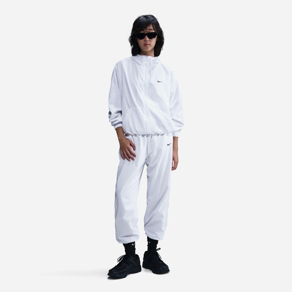 나이키 FV6299-100 우먼스 NSW 에센셜 UV 후드 우븐 자켓