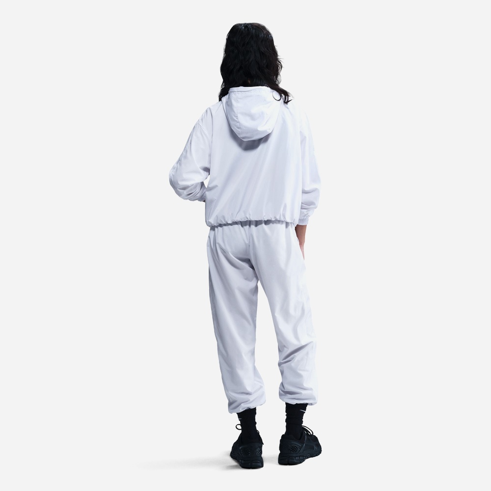 나이키 FV6299-100 우먼스 NSW 에센셜 UV 후드 우븐 자켓