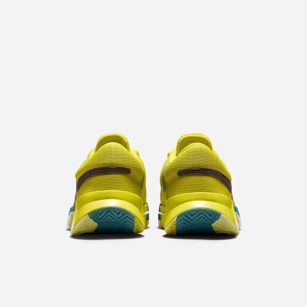 나이키 HF1173-300 줌 GP 챌린지 1