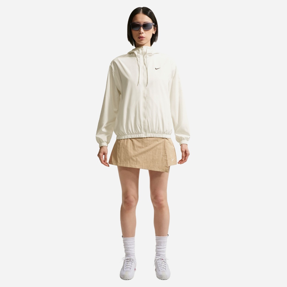 나이키 IM8162-133 스포츠웨어 루즈 후드 UV 재킷 우먼스 나이키 IM8162-133 스포츠웨어 루즈 후드 UV 재킷 우먼스