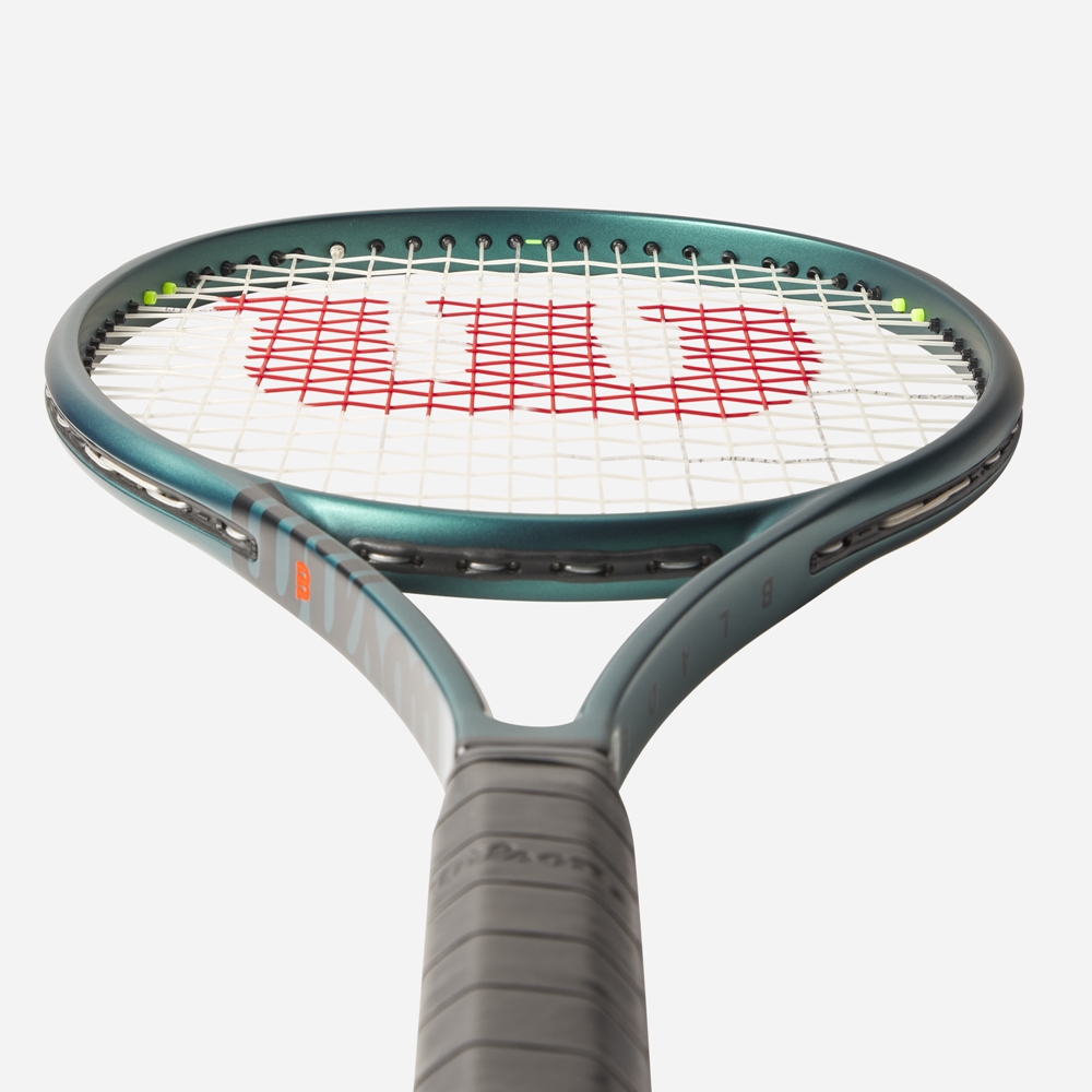 윌슨&nbsp;WR149911U3&nbsp;블레이드 98 18X20 V9 G3 2024