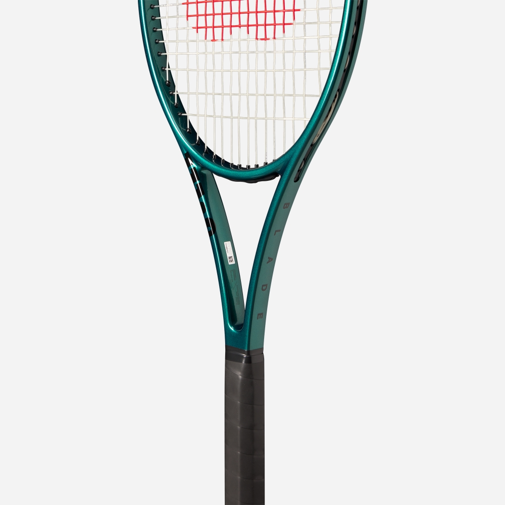 윌슨 WR150411U2 블레이드 PRO 98 18X20 V9 G2 2024